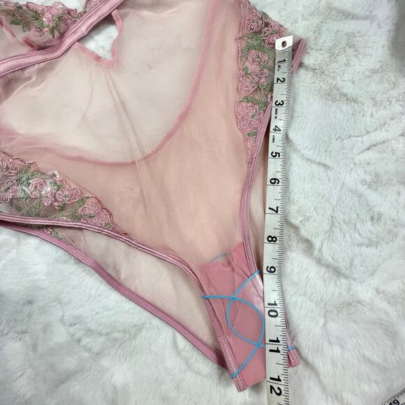 🔥NWOT ASOS Floral Embroidered Mesh Strappy Lingerie Bodysuit  Pink Size 10 - Picture 11 of 13
